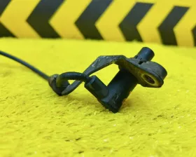 Датчик abs Toyota