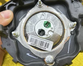 Подушка безопасности водителя BMW
