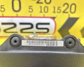 Подушка безопасности водителя Toyota