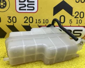 Бачок расширительный Toyota