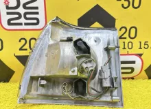 Габарит TOYOTA HIACE 1994 8161126060 KZH106W 1KZTE, передний правый