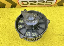 Мотор печки TOYOTA HIACE 1996 8710326010 KZH106G 1KZTE, передний