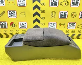 Бардачок между сиденьями TOYOTA