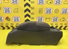 Бардачок между сиденьями TOYOTA HIACE 1994 5881126020 KZH106W 1KZTE, передний