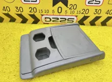 Бардачок между сиденьями TOYOTA HIACE 2009/Цвет 1E7 5880126100 KDH206V 1KDFTV, передний