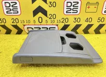 Бардачок между сиденьями TOYOTA HIACE 2009/Цвет 1E7 5880126100 KDH206V 1KDFTV, передний
