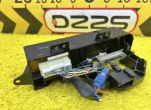 Блок управления климат-контролем TOYOTA HIACE 1994 5590095J29 KZH106W 1KZTE, передний