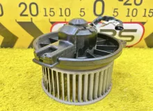 Мотор печки TOYOTA HIACE 1994 8710326010 KZH106W 1KZTE, передний