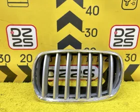 Решетка радиатора BMW