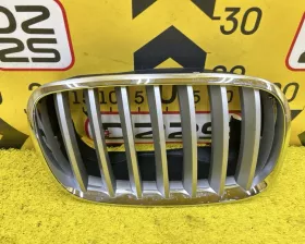 Решетка радиатора BMW