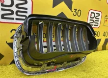 Решетка радиатора BMW X5 2008 51137157688 E70 N52B30AF, передняя правая Решетка радиатора BMW X5 2008 51137157688 E70 N52B30AF, передняя правая