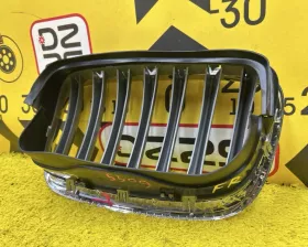 Решетка радиатора BMW