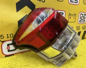 Стоп-сигнал Toyota