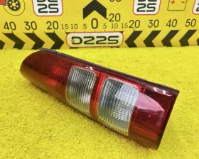 Стоп-сигнал Toyota