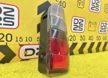 Стоп-сигнал TOYOTA HIACE 1998 KZH106W 1KZTE, задний правый