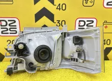 Фара TOYOTA HIACE 2009 8111026470 KDH206V 1KDFTV, передняя правая