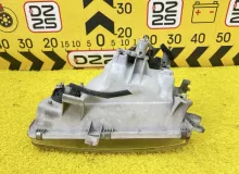 Фара TOYOTA HIACE 1996 8111026070 KZH106G 1KZTE, передняя правая