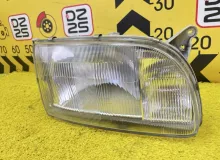 Фара TOYOTA HIACE 1994 8111026070 KZH106W 1KZTE, передняя правая