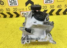Фара TOYOTA HIACE 1994 8111026070 KZH106W 1KZTE, передняя правая