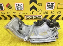 Фара TOYOTA HIACE 2009/Цвет 1E7 8111026470 KDH206V 1KDFTV, передняя правая