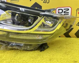 Фара Toyota