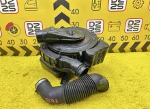 Корпус воздушного фильтра TOYOTA LAND CRUISER PRADO 1994 1770067030 KZJ78W 1KZTE, передний