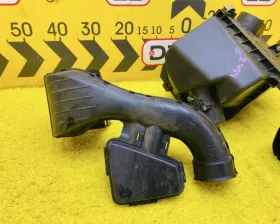 Корпус воздушного фильтра Toyota