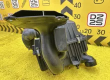 Корпус воздушного фильтра MAZDA CX-7 2006 L33E13320B ER3P L3VDT, передний