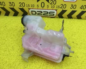 Бачок расширительный Toyota