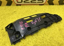 Крепление бампера TOYOTA ESQUIRE 2015 5211528220 ZRR85G 3ZRFAE, переднее правое