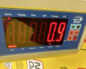 Петля капота Toyota