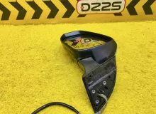 Уши TOYOTA VOXY 2014 8794028B70 ZWR80G 2ZRFXE, передние левые
