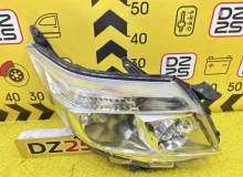 Фара TOYOTA ESQUIRE 2015 8113028F71 ZRR85G 3ZRFAE, передняя правая