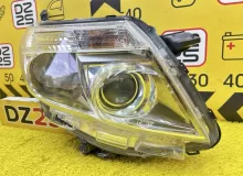Фара TOYOTA ESQUIRE 2015 8113028F71 ZRR85G 3ZRFAE, передняя правая