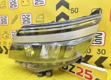 Фара TOYOTA VOXY 2014 8117028D00 ZWR80G 2ZRFXE, передняя левая