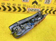 Стоп-сигнал TOYOTA NOAH 2014 8156128630 ZWR80G 2ZRFXE, задний левый