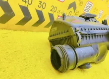 Корпус воздушного фильтра TOYOTA LAND CRUISER PRADO 2002 1770062140 VZJ121W 5VZFE, передний