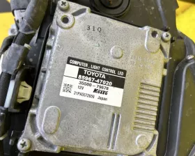 Фара TOYOTA