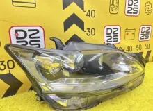 Фара LEXUS CT200H 2013 8114576101 ZWA10 2ZRFXE, передняя правая