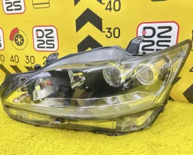 Фара Toyota