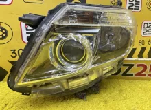 Фара TOYOTA ESQUIRE 2015 8117028D20 ZWR80G 2ZRFXE, передняя левая
