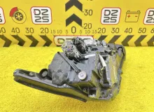 Фара LEXUS CT200H 2011 8118576100 ZWA10 2ZRFXE, передняя левая