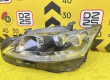 Фара LEXUS CT200H 2011 8118576100 ZWA10 2ZRFXE, передняя левая