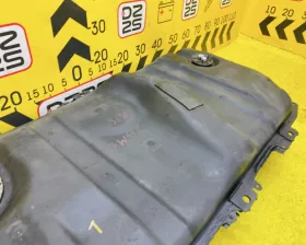 Бензобак TOYOTA