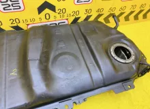 Бензобак TOYOTA NOAH/VOXY/IPSUM 2008 7700128590 ZRR75G/ZRR75W/AZR65G/ZRR75/ACM26W 2ZRFE, задний