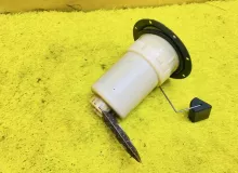 Топливный насос TOYOTA ISIS 2322128290 ZGM10G 2ZRFAE, задний