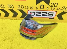 Стоп-сигнал LEXUS CT200H 2012 8155176020 ZWA10 2ZRFXE, задний правый