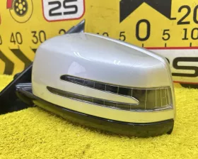Уши Mercedes-Benz