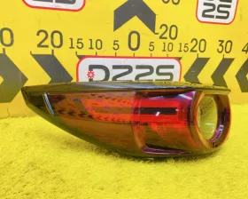 Стоп-сигнал Mazda