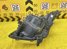 Фара TOYOTA ESQUIRE 2015 8117028D21 ZRR85G 3ZRFAE, передняя левая